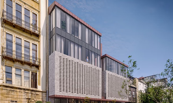 TOMTOM Townhouse - Image 4