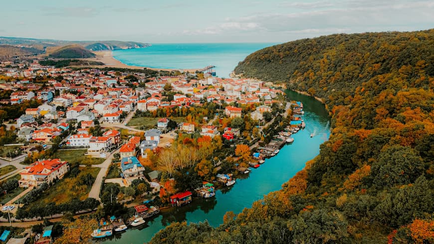 Where to Buy a Summer House in Istanbul?