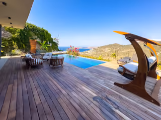 ویلای رو به دریا با استخر اینفینیتی خصوصی و مهمان‌خانه در Yalıkavak Bodrum - تصویر 3