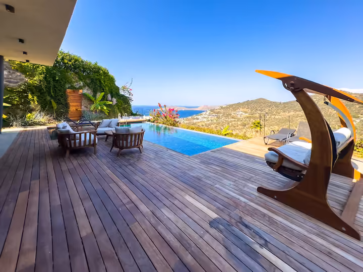 ویلای رو به دریا با استخر اینفینیتی خصوصی و مهمان‌خانه در Yalıkavak Bodrum - تصویر 3