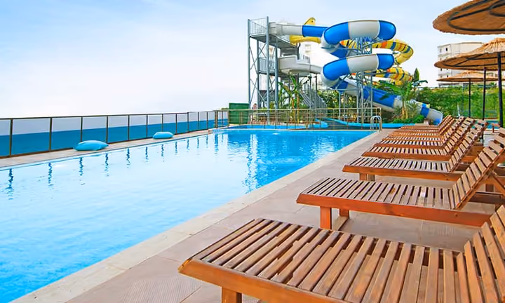 Luxurious Apartments with Stunning Sea Views in Erdemli, Mersin - Image 4