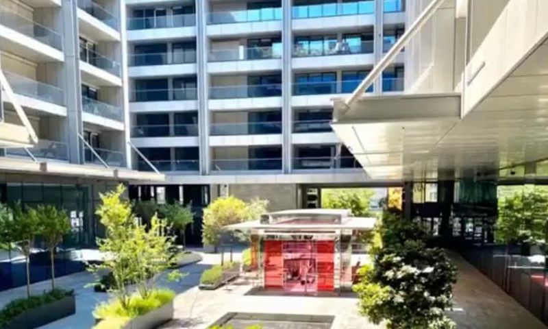 Luxury Residence Near E-5 Highway in Beylikduzu, Istanbul