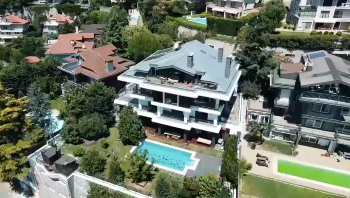 2. El Zehra - Image 1