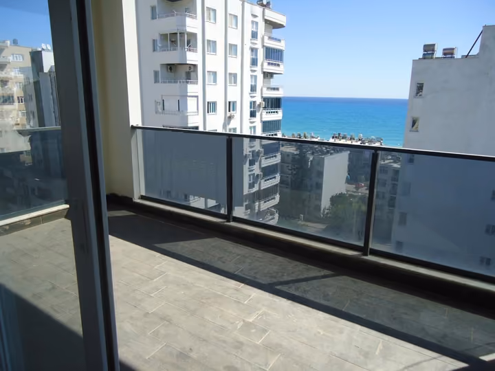 Erdemli glass railed balcony