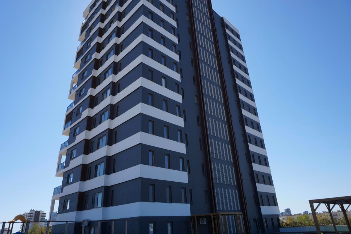 Erdemli twelve story building exterior