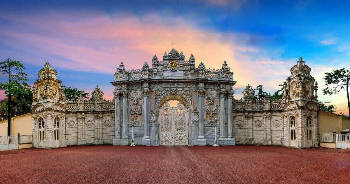 What are the Most Famous Buildings in Istanbul?