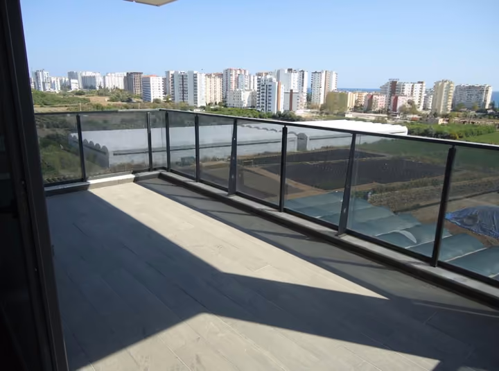 Erdemli wide glass railed balcony