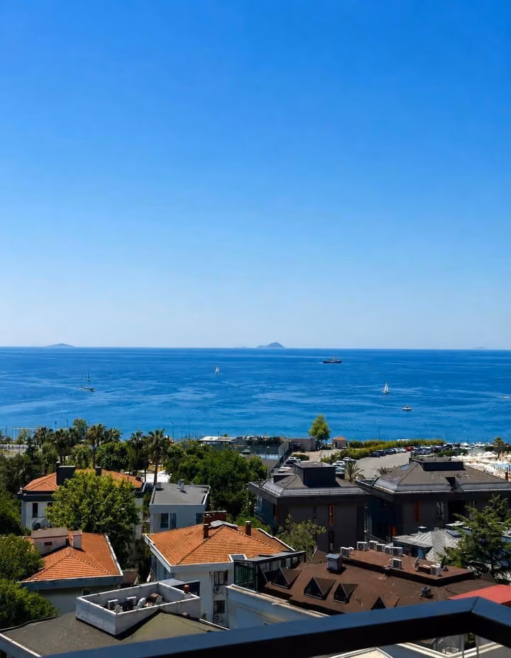 Three-Bedroom Apartment with Full Sea Views in Kadikoy - Image 8