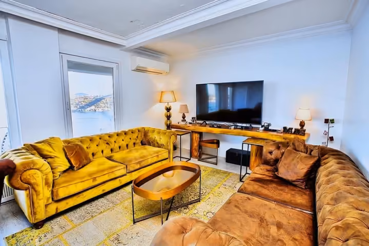 Bosphorus View Roadside Mansion Apartment with Dual Residence Opportunity in Rumeli Hisari Sarıyer - Image 8