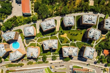 شقق فاخرة بإطلالات خضراء في اسكودار ، اسطنبول