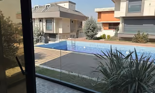 فلل مطلة على البحر مع مرافق خاصة في بيليك دوزو، اسطنبول - صورة 5