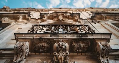 What is Neoclassical Architecture?