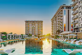 مجمع سكني شامل مع مرافق فاخرة بالقرب من الشاطئ في ألانيا، تركيا