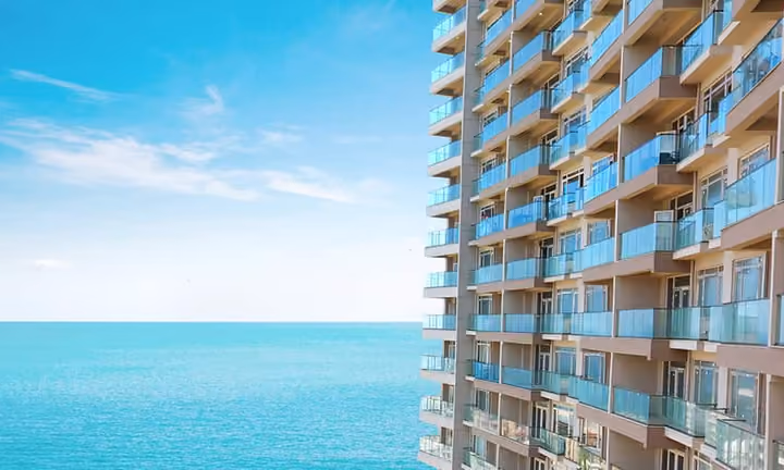 Luxurious Apartments with Stunning Sea Views in Erdemli, Mersin - Image 3