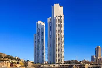 Современная жилая башня с роскошными удобствами в Шишли, Стамбул