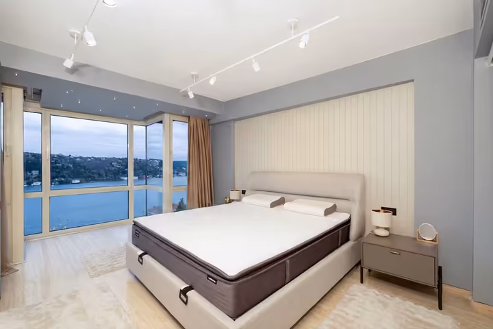Bosphorus View Villa in Rumeli Hisari - Image 7
