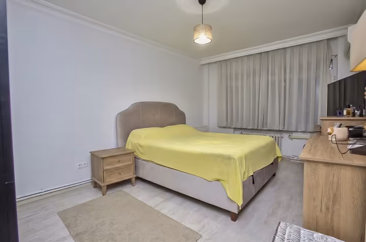 Bosphorus View Roadside Mansion Apartment with Dual Residence Opportunity in Rumeli Hisari Sarıyer - Image 7