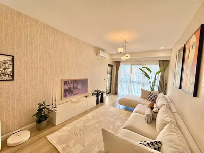 Property - Main View