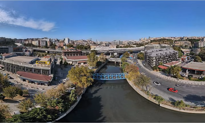 Luxurious Apartments with Amenities and Security in Kagithane, Istanbul - Image 6
