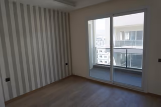 Erdemli bedroom balcony access