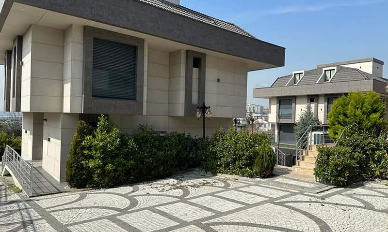 Sea View Villas with Private Facilities in Beylikduzu, Istanbul