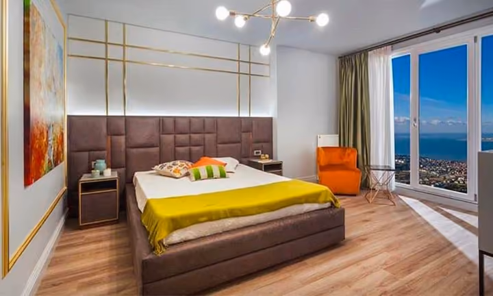 live on the avenue of happiness with project