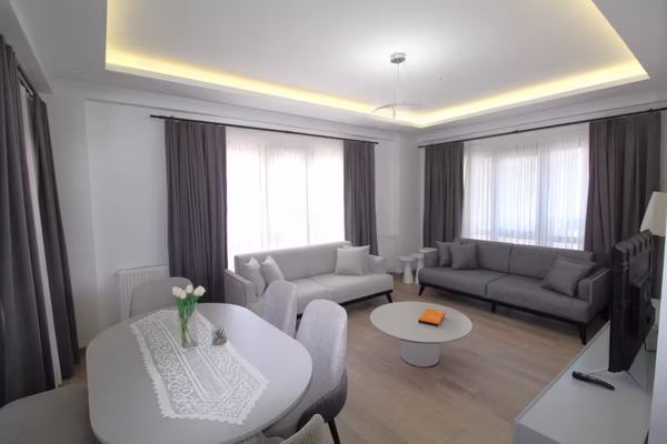 Property - Image 2