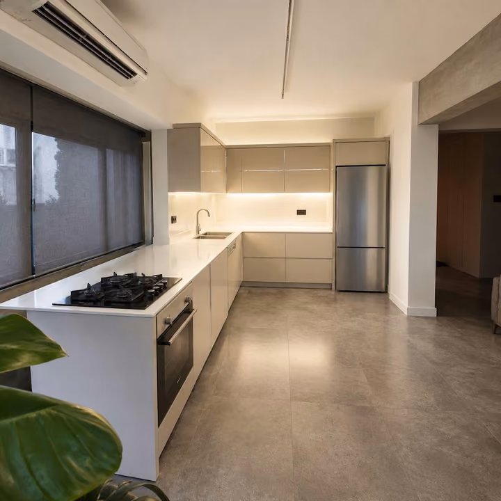 Трехспальная квартира с двумя балконами в Гюрсу - Изображение 3