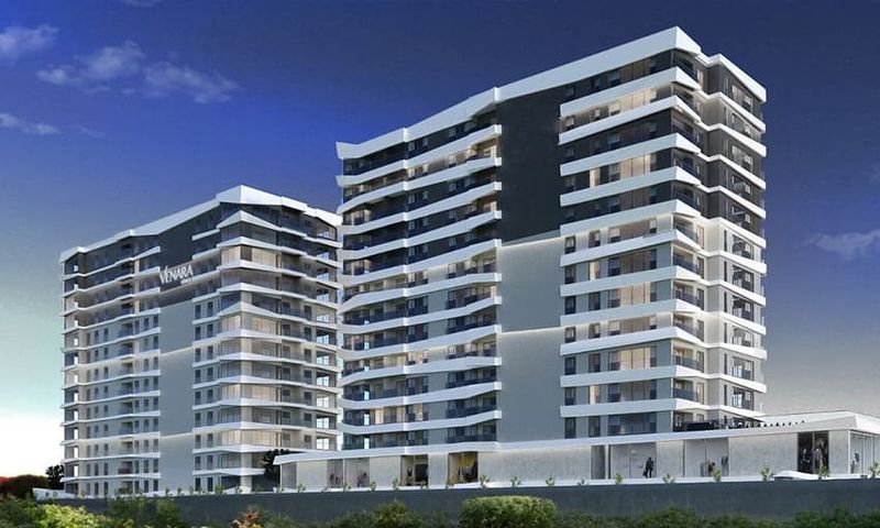 Modern Apartments in the Center of the City with Access to Quality Facilities in Gunesli, Istanbul