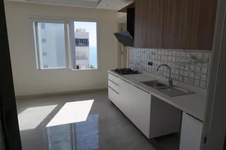 Erdemli separate kitchen daylight