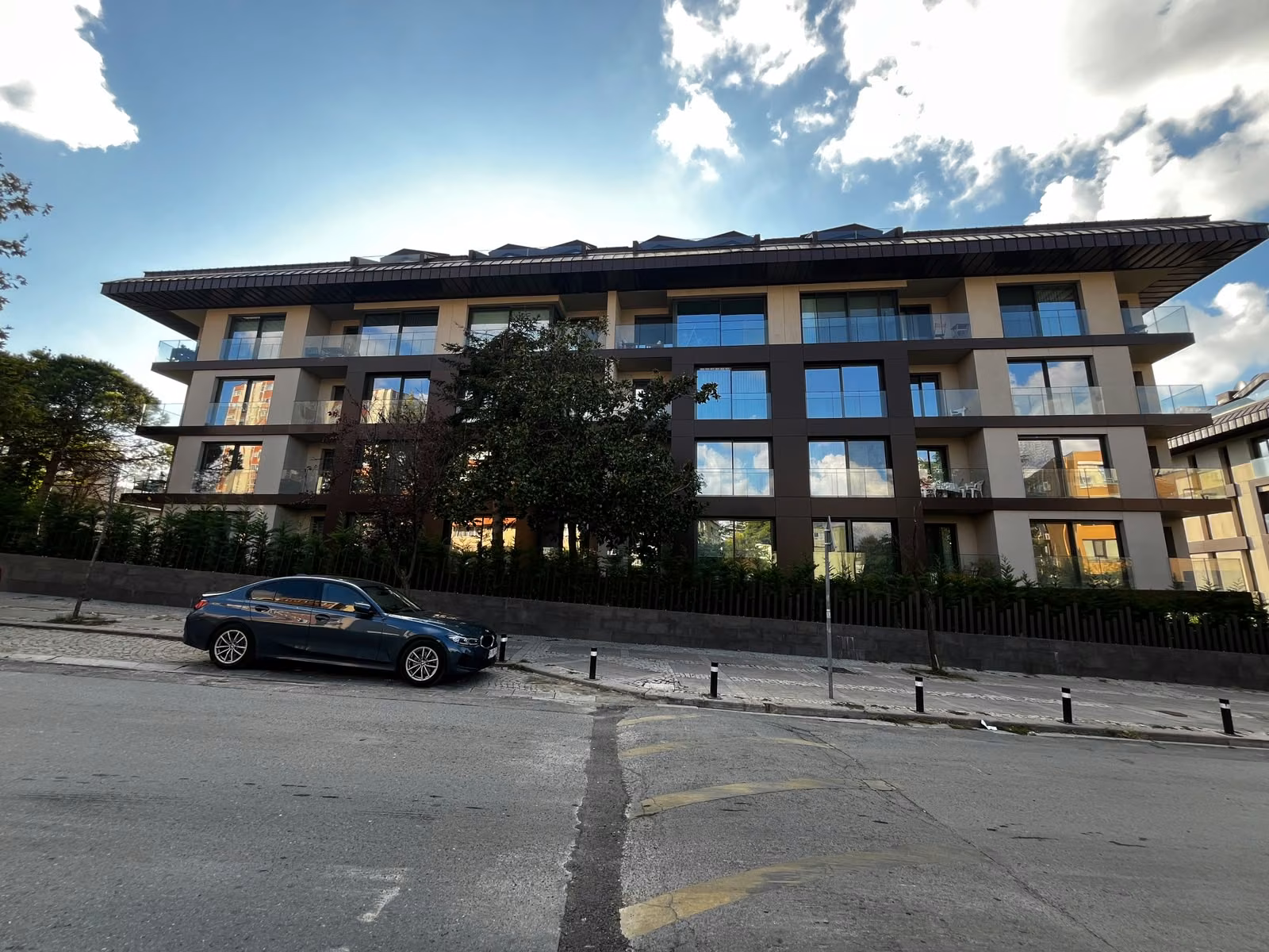 Two-Bedroom Apartment with Balcony in Etiler
