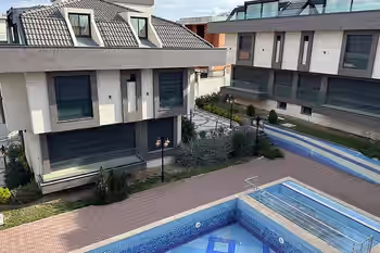 Виллы с Видом на Море и Частными Удобствами в Бейликдюзю, Стамбул