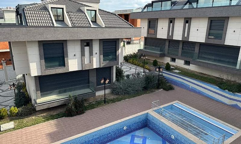 Sea View Villas with Private Facilities in Beylikduzu, Istanbul