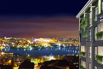 مساكن مميزة مع إطلالة جذابة على البوسفور في أيوب سلطان، اسطنبول