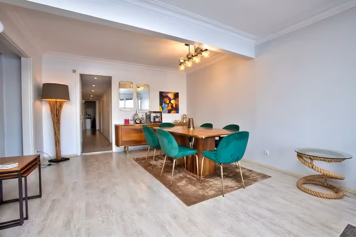 Bosphorus View Roadside Mansion Apartment with Dual Residence Opportunity in Rumeli Hisari Sarıyer - Image 9