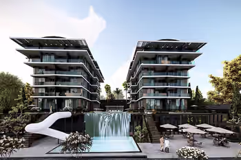 شقق مطلة على البحر بالقرب من شاطئ كليوباترا في ألانيا، تركيا