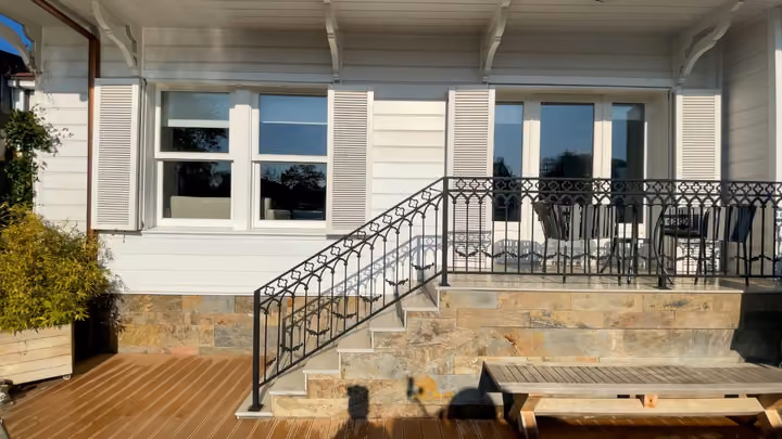 Four-Bedroom Waterfront House in Anadolu Hisarı - Image 12
