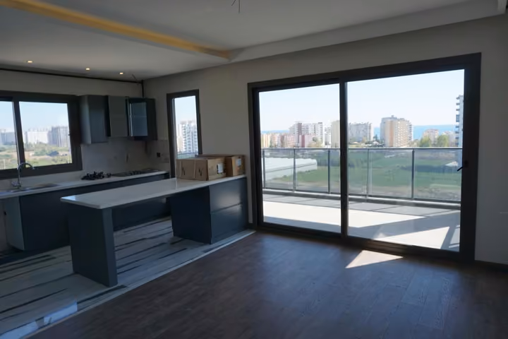 Erdemli separate kitchen balcony access