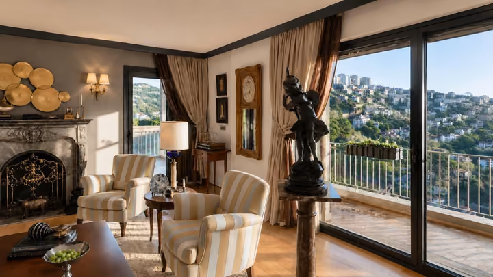 Eight Bedroom Villa with Lift and Garden in Beykoz - Image 9