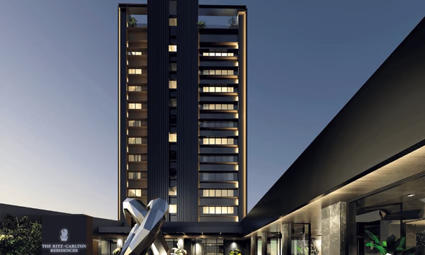 Ritz-Carlton Residences - Image 2