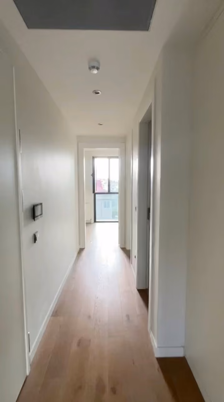Two-Bedroom Apartment with Balcony in Etiler - Image 8