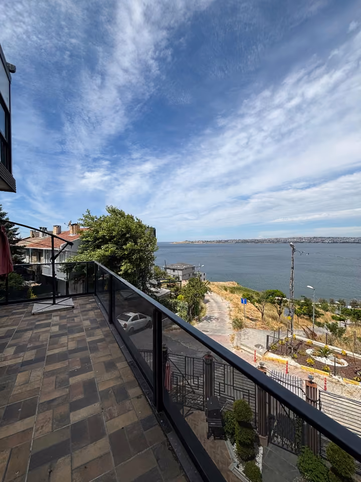 Balcony overlooking the coastline from the Beylikduzu villa.