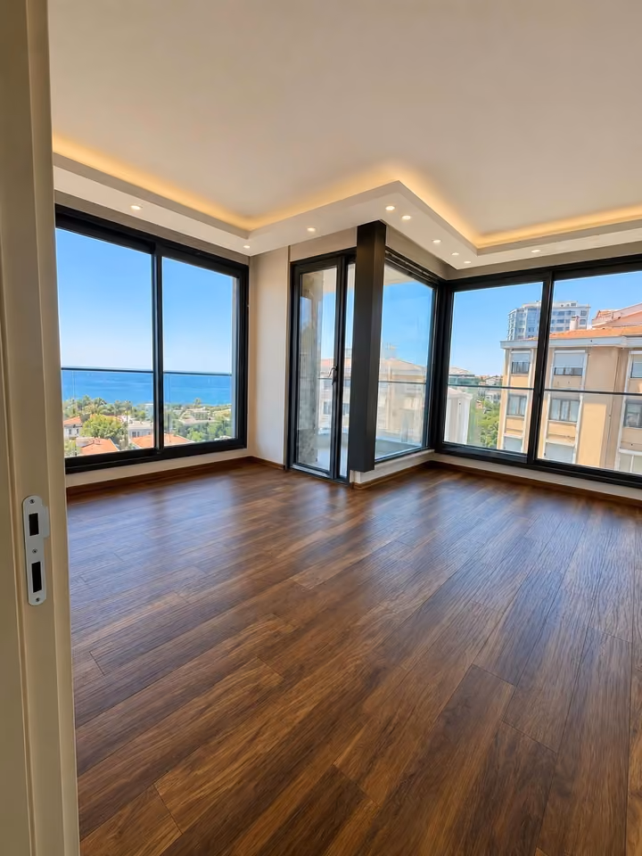 Three-Bedroom Apartment with Full Sea Views in Kadikoy - Image 15