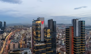 Residential Towers and Office Apartments in Şişli, Istanbul - Image 5