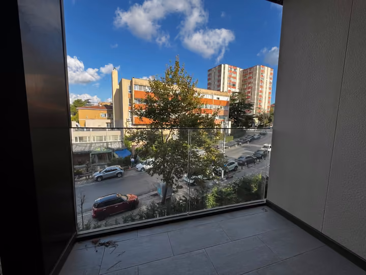 Two-Bedroom Apartment with Balcony in Etiler - Image 9