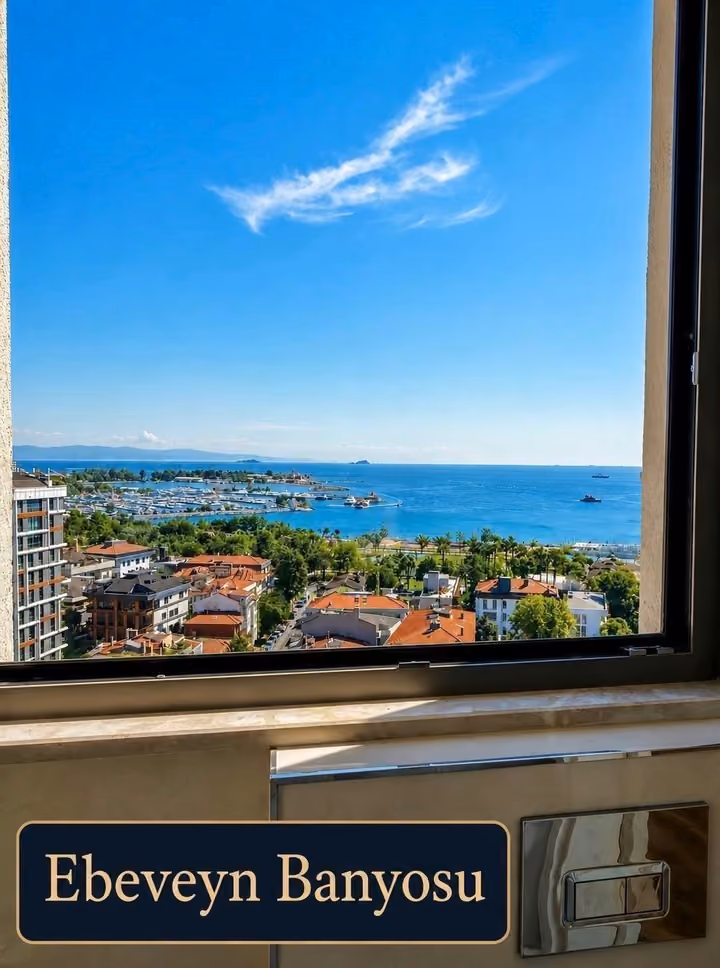 Three-Bedroom Apartment with Full Sea Views in Kadikoy - Image 22