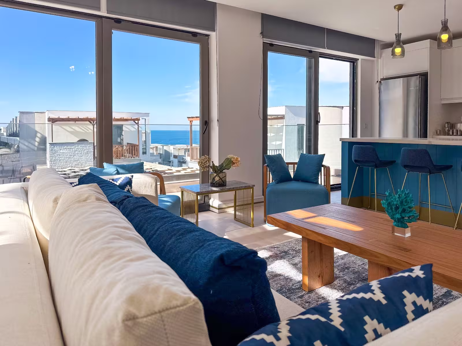 Меблированная вилла у моря с видом на Эгейское море и частным садом в Bodrum Adabuku