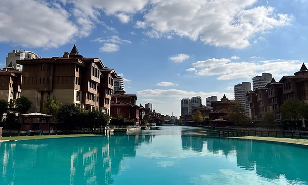 Bosphorus City Küçükçekmece - Image 3