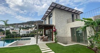 What are the Advantages of Stone Houses?