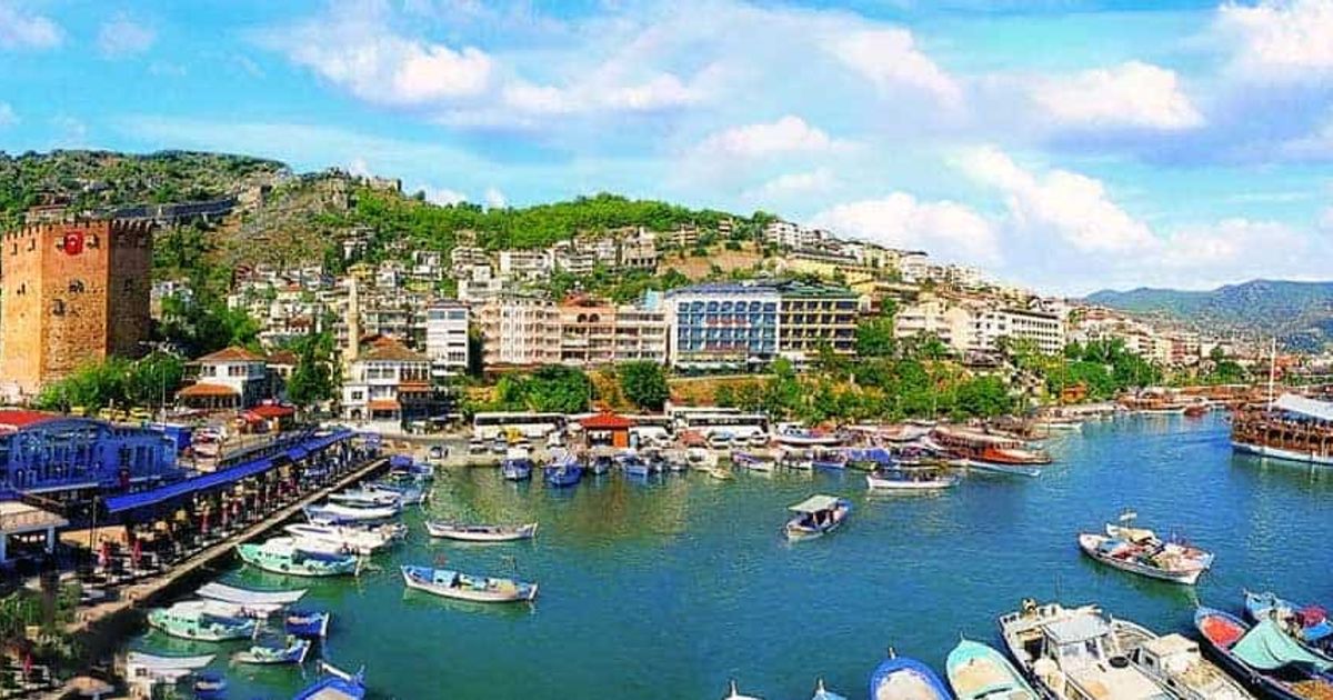 Living in Alanya: Tips for Foreigners